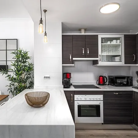 Small Oasis 2366 Sea View Apartment *