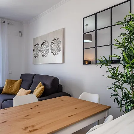 Small Oasis 2366 Sea View *